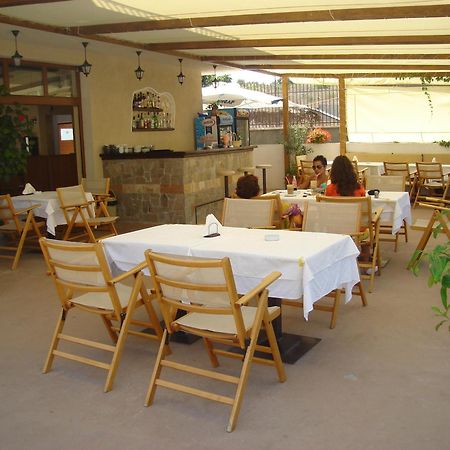 Family Hotel Muses Sozopol Bagian luar foto