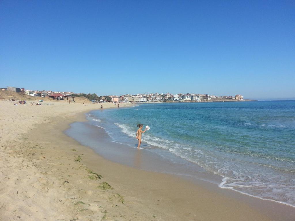Family Hotel Muses Sozopol Bagian luar foto